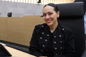 🏙️⚡📡 || Con el objetivo de mejorar la seguridad, la movilidad y la imagen urbana en Puebla, la diputada Ana Laura Gómez Ramírez presentó una iniciativa y un punto de acuerdo para promover el retiro de cableado aéreo e infraestructura en desuso que permanece en calles y espacios públicos. 🚶‍♀️🛣️✨