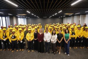 Reconocen en el Congreso del Estado a combatientes de incendios forestales👨‍🚒🚒